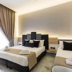 Sant'angelo Palace 4* נאפולי